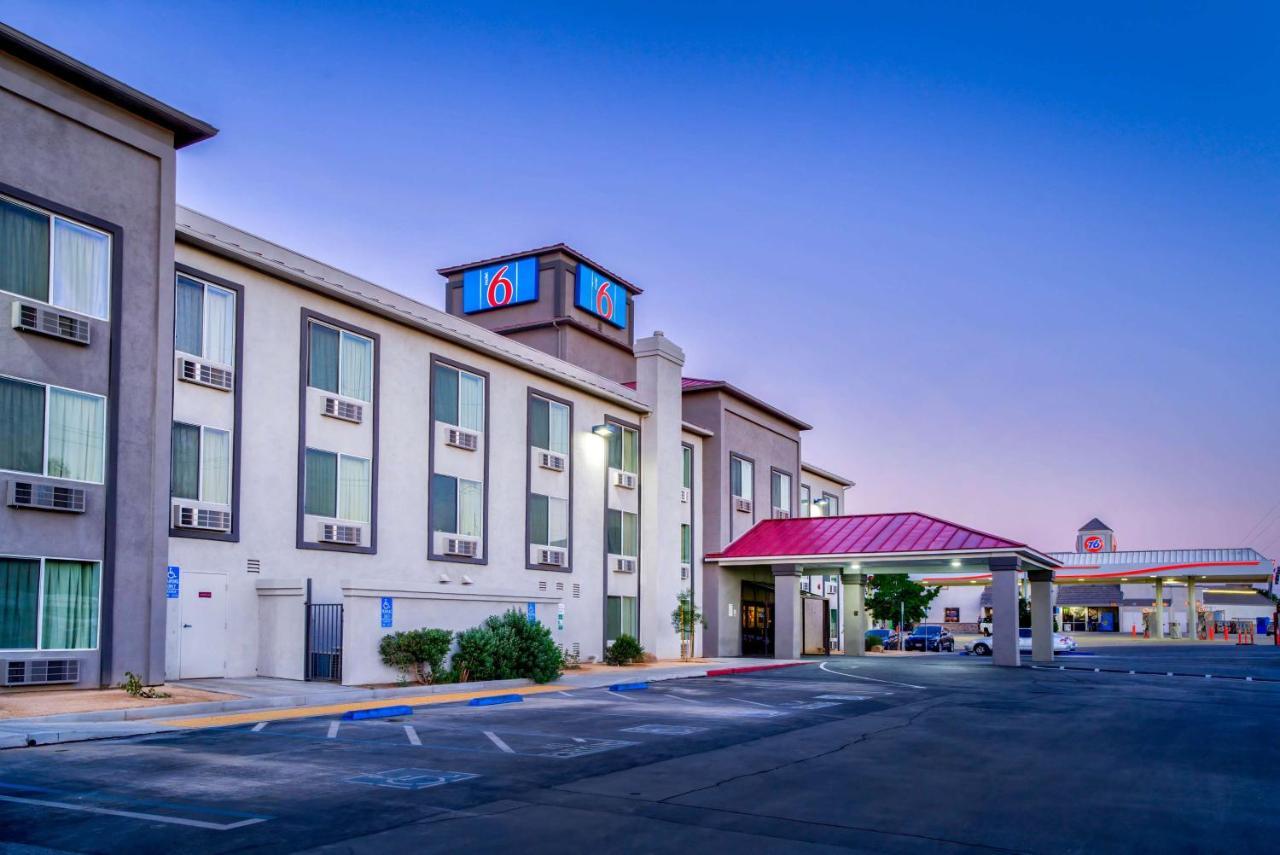 Motel 6-Hesperia, Ca - West Main Street I-15 Exterior photo